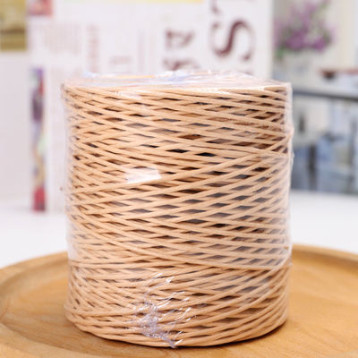 ベージュ色 曲がったラフィアコード 150m 長さ 工芸品 茶色の紙ロープ